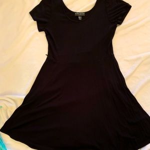 Black ribbed dress